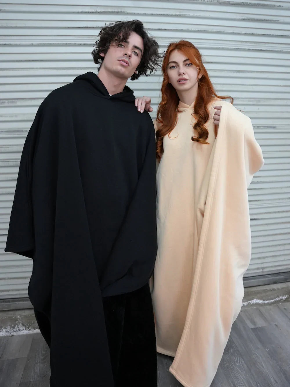 Lyra Hoodie Blanket – Jouw Cocoon van Comfort