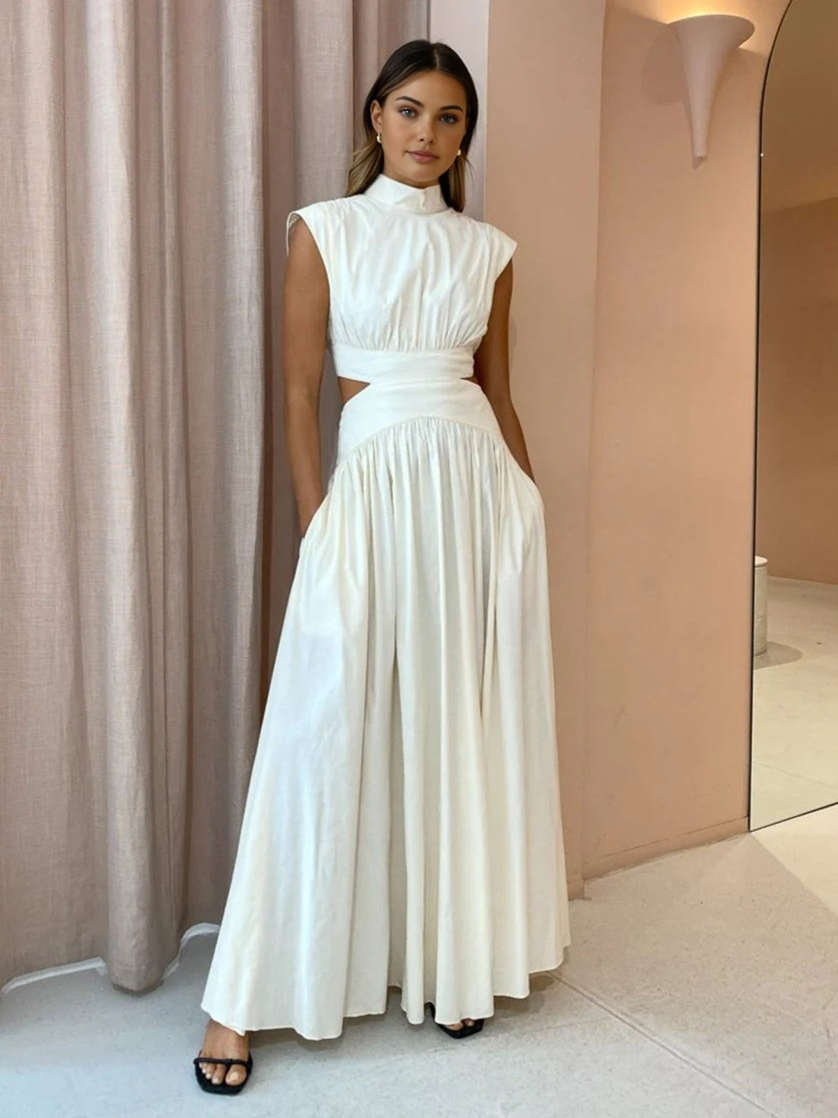 Armas Dames maxi-jurk met cut-out detail en opstaande kraag