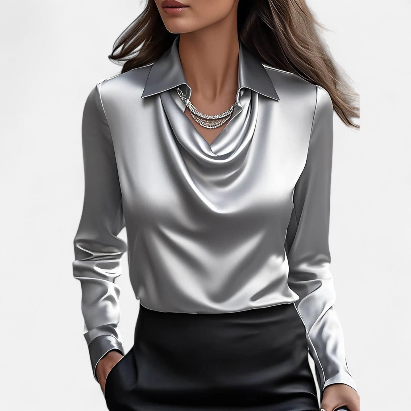 Satijnen damesblouse met elegante drapé halslijn