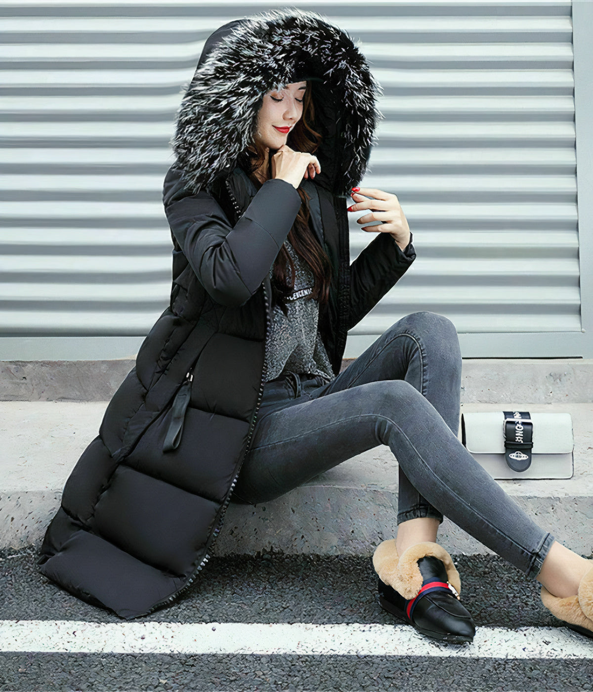 Warme lange winterjas met bontkraag